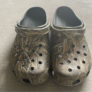 Camouflage Crocs